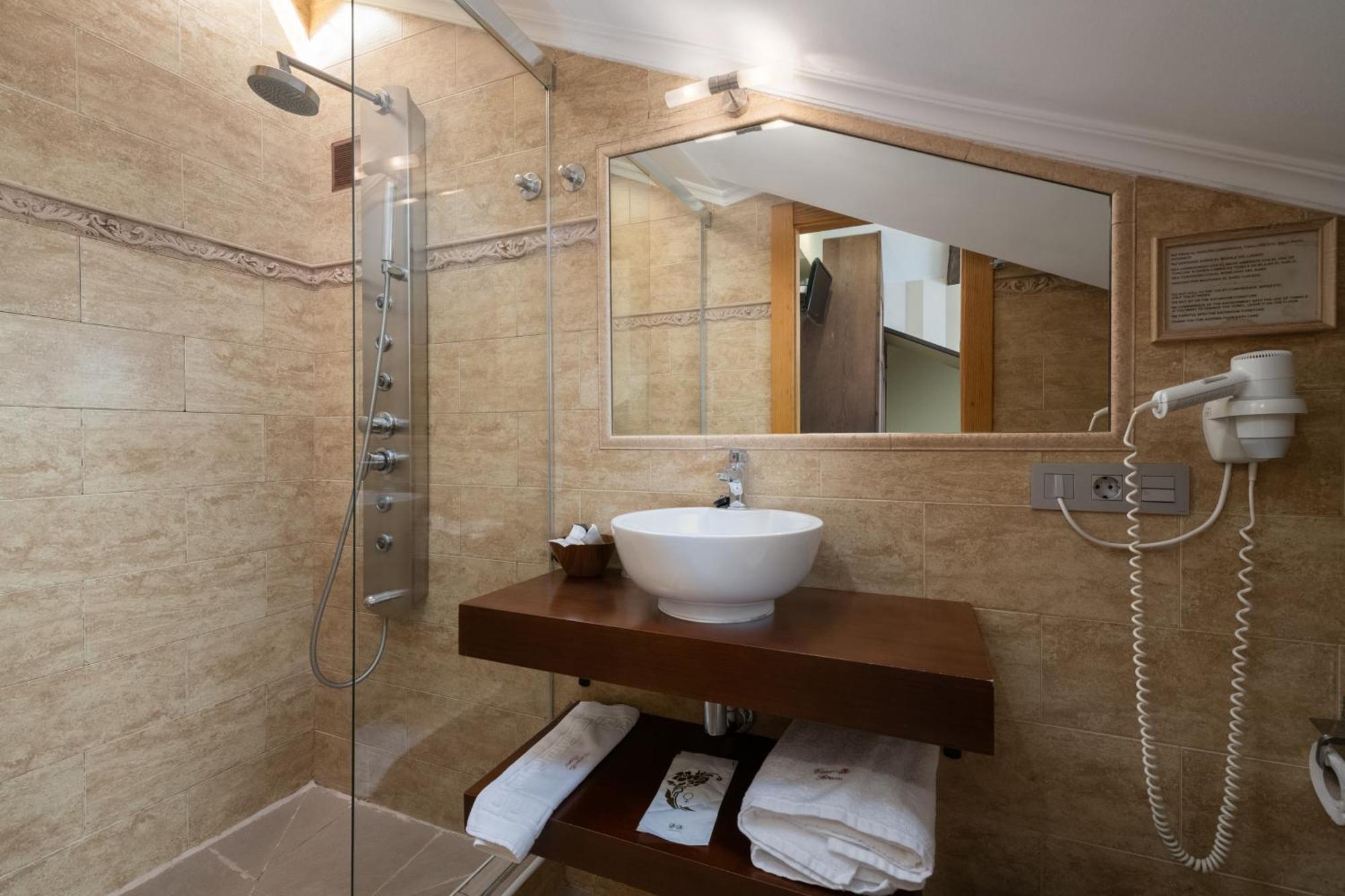 Cimavilla Rooms Gijón Extérieur photo