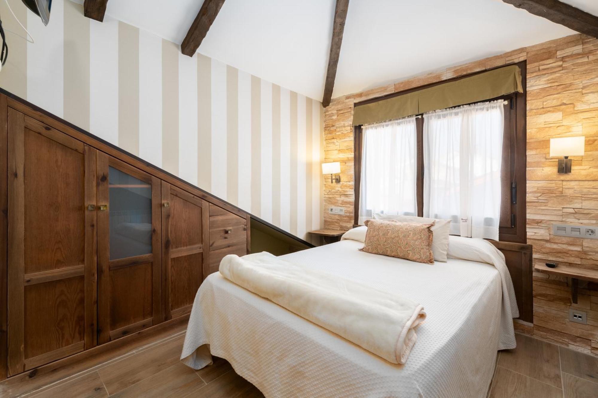 Cimavilla Rooms Gijón Extérieur photo