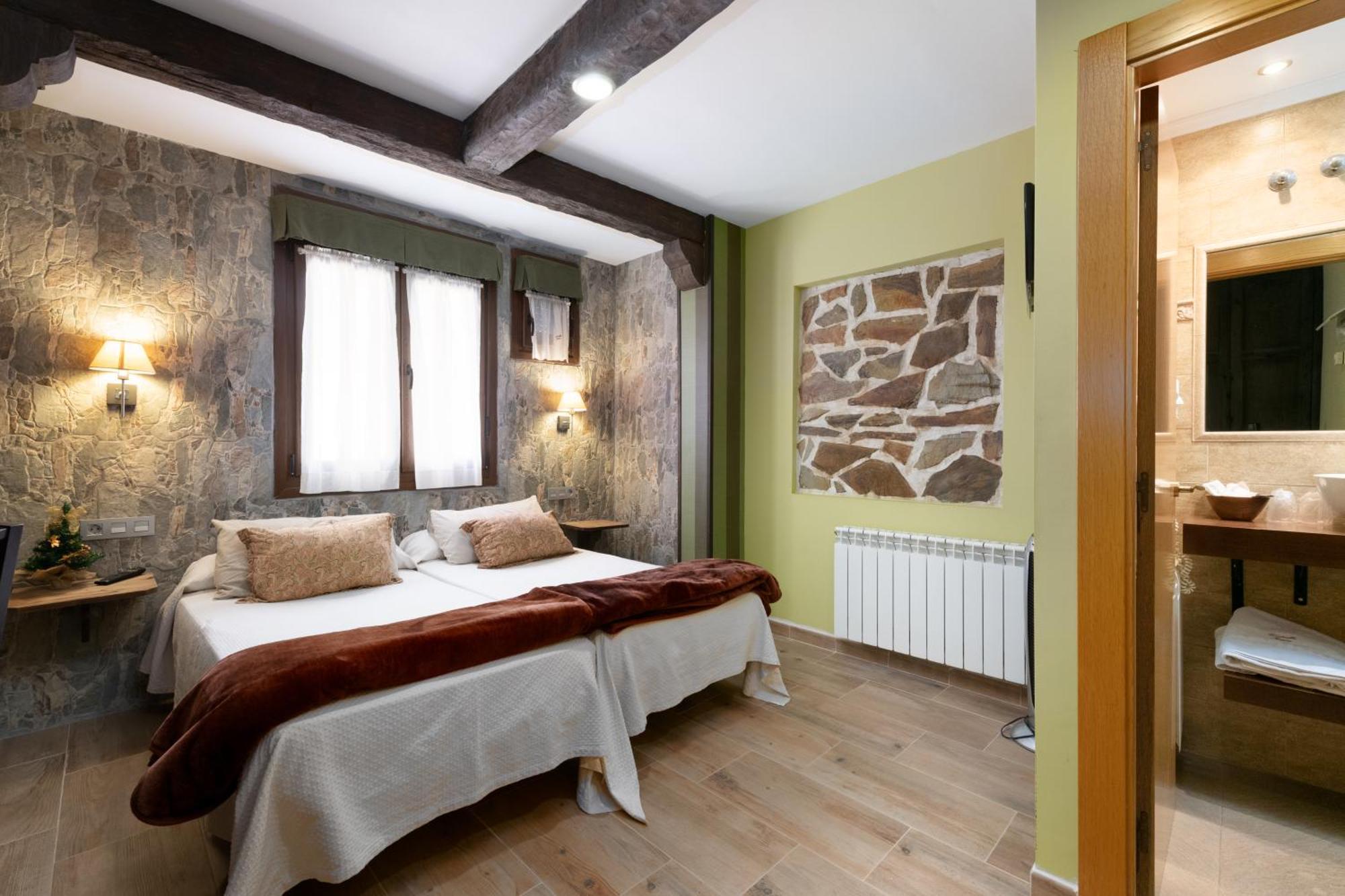 Cimavilla Rooms Gijón Extérieur photo