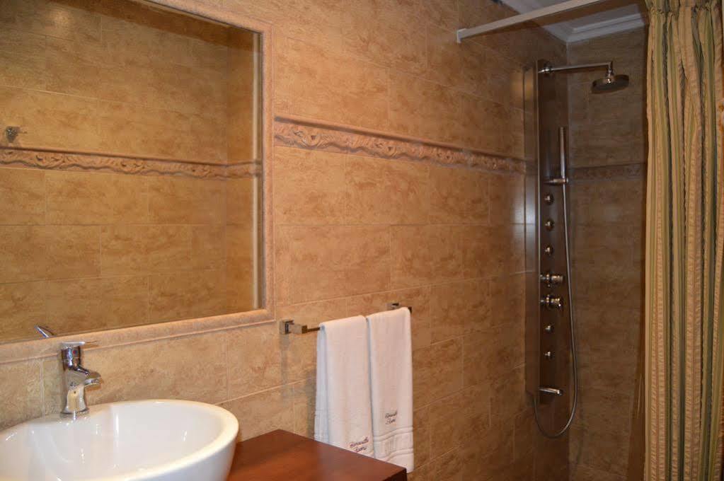 Cimavilla Rooms Gijón Extérieur photo